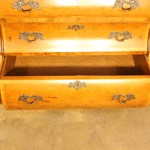 Антикварный комод в стиле Чиппендейл 1920-х гг. 