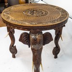 Старинный индийский столик из тика