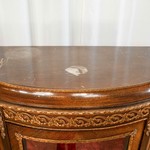 Антикварная витрина в стиле неоклассицизм 1930-х гг.