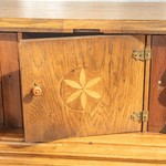 Антикварный дубовый секретер с контрастной интарсией 1780-х гг. 