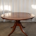 Антикварный стол с раскладной столешницей 1950-х гг. 