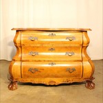 Антикварный комод в стиле Чиппендейл 1920-х гг. 