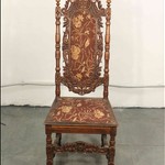 Антикварный стул с резной спинкой 1850-х гг. 