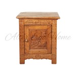 Антикварный шкафчик с резным убранством 1920-х гг. 