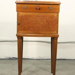 Антикварная прикроватная тумба с мраморной столешницей 1870-х гг. 