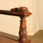 Антикварная скамья с резными сюжетами 1880-х гг. 