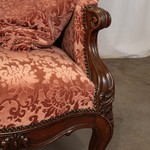 Антикварная кушетка в стиле неорококо 1840-х гг. 