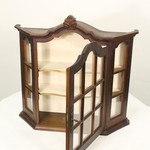 Винтажная навесная витрина 1950-х гг. 