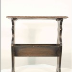 Антикварная газетница с резным бортиком 1910-х гг. 