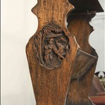 Антикварная газетница с резным бортиком 1910-х гг. 