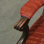 Антикварное кресло тронного типа резного темного ореха 1850-х гг. 