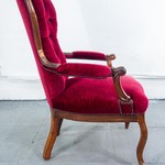 Кресло с высокой фигурной спинкой 1850-х гг.