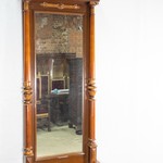 Антикварное зеркало с консолью 1870-х гг.