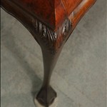 Антикварный чайный столик в стиле Чиппендейл 1910-х гг. 