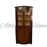 Антикварный угловой шкаф 1850-х гг. 