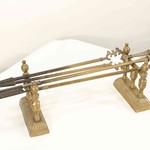 Комплект антикварных таганов и каминных аксессуаров из латуни 1870-х гг. 