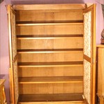 Антикварный книжный шкаф красного дерева 1800-х гг. 