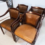 Винтажное кресло с кожаной обивкой 1950-х гг.