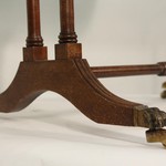 Антикварный столик с откидными полами 1940-х гг. 