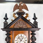 Антикварные настенные часы 1850-х гг.