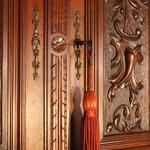 Антикварный ореховый резной буфет 1860-х гг. 