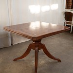 Антикварный стол с раскладной столешницей 1950-х гг. 