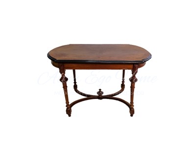 Антикварный стол с фигурной проножкой 1850-х гг.