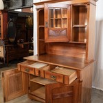 Антикварный буфет с резными филенками 1900-х гг. 