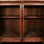 Антикварный поставец в неоготическом стиле 1910-х гг. 