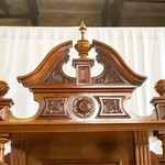Антикварный буфет с резными филенками 1860-х гг. 