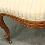 Антикварное кресло в стиле неорококо 1850-х гг. 