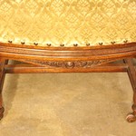 Антикварное кресло с резной спинкой 1900-х гг. 