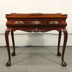 Антикварный чайный столик в стиле Чиппендейл 1940-х гг. 