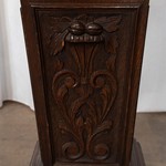 Антикварный постамент с резной композицией 1860-х гг. 