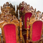 Комплект антикварных стульев в неоренессансном стиле 1870-х гг.