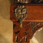 Дубовая настенная вешалка в стиле неоренессанс 1850-х гг. 