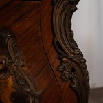 Антикварный комод в стиле неорококо с живописной композицией 1910-х гг. 