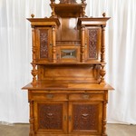Антикварный буфет с резными филенками 1860-х гг. 