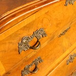 Антикварный комод в стиле Чиппендейл 1920-х гг. 