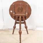 Антикварный стол на точеных ножках 1840-х гг.