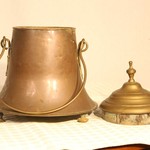 Антикварный зольник из латуни 1850-х гг. 