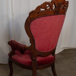 Антикварное кресло с массивным резным навершием в стиле неорококо 1850-х гг. 