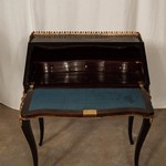 Антикварный секретер в стиле Наполеона III 1850-х гг. 