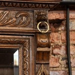 Антикварный книжный шкаф в стиле неоренессанс 1850-х гг. 