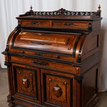 Антикварное бюро-цилиндр 1840-х гг. 