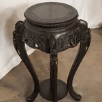 Антикварный китайский столик-подставка  1910-х гг. 