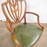 Винтажное кресло с ажурной спинкой 1950-х гг.