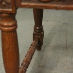 Антикварный резной стул с антропоморфным маскароном 1850-х гг. 