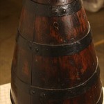 Антикварный кувшин для вина 1880-х гг. 