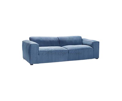Синий диван с пышным сидением